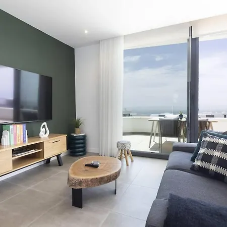 Penthouse With Sea And Sunset Views Apartament *