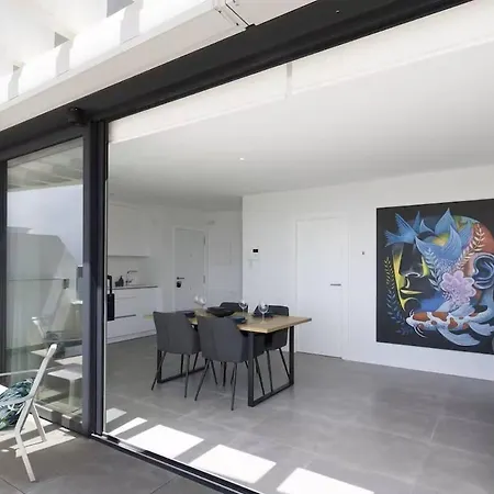 Penthouse With Sea And Sunset Views Apartament *